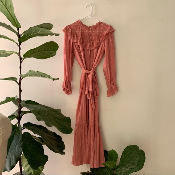 Sold❤️SALE❤️Doen pink Hillside dress long sleeve - Picture 10 of 11